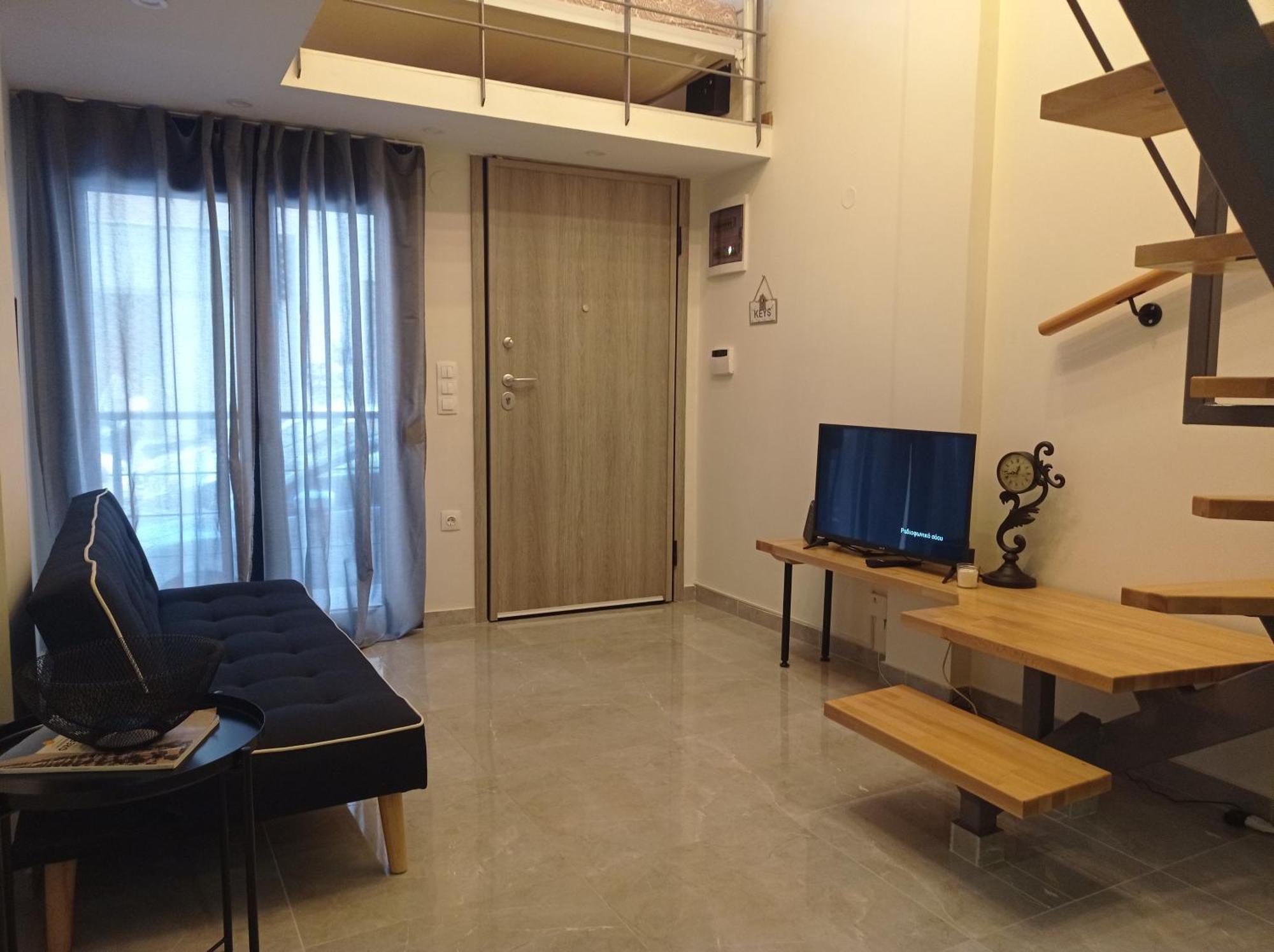 Minimal Two-Floor Apartment Thessaloníki Eksteriør bilde