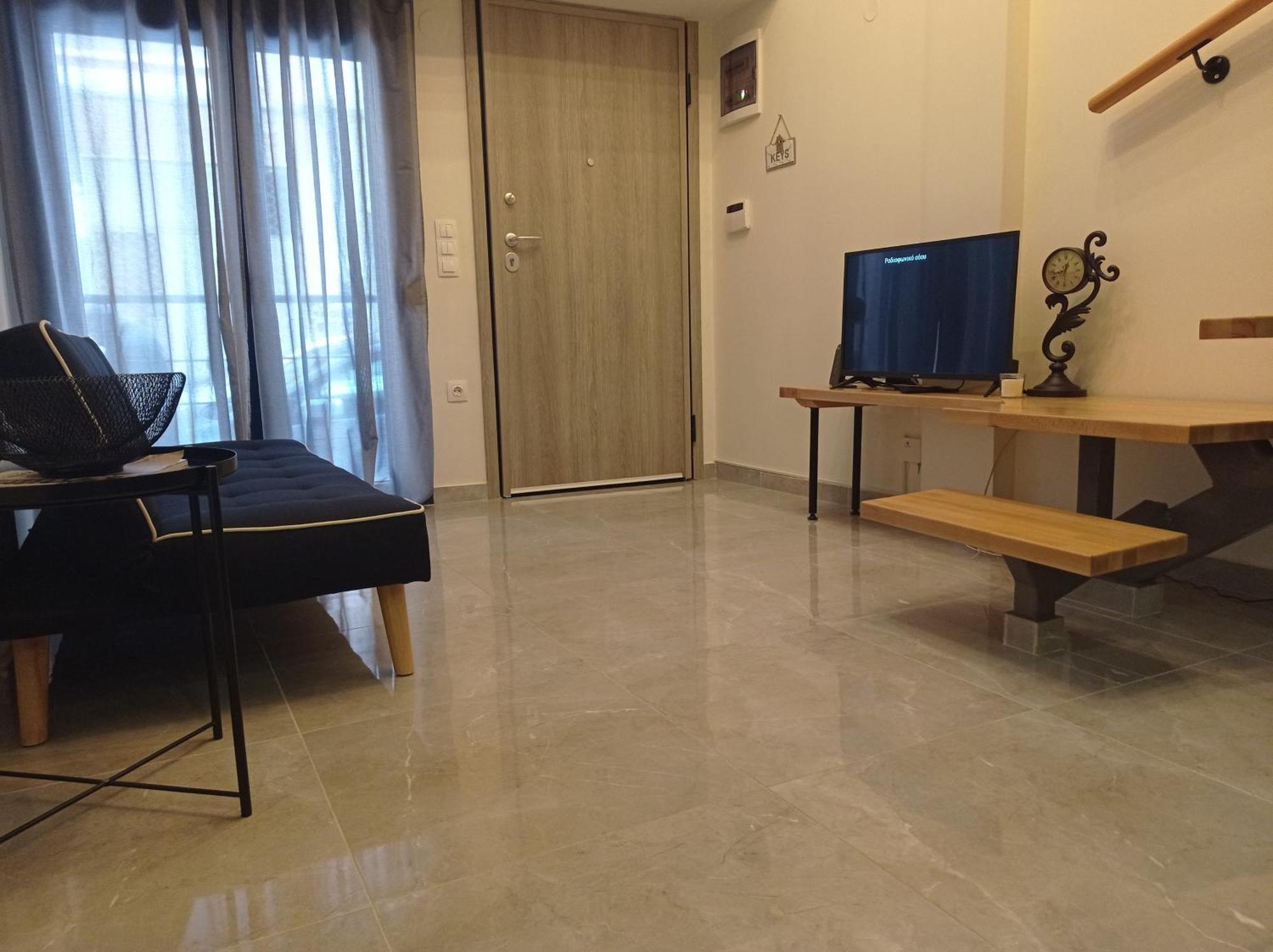 Minimal Two-Floor Apartment Thessaloníki Eksteriør bilde